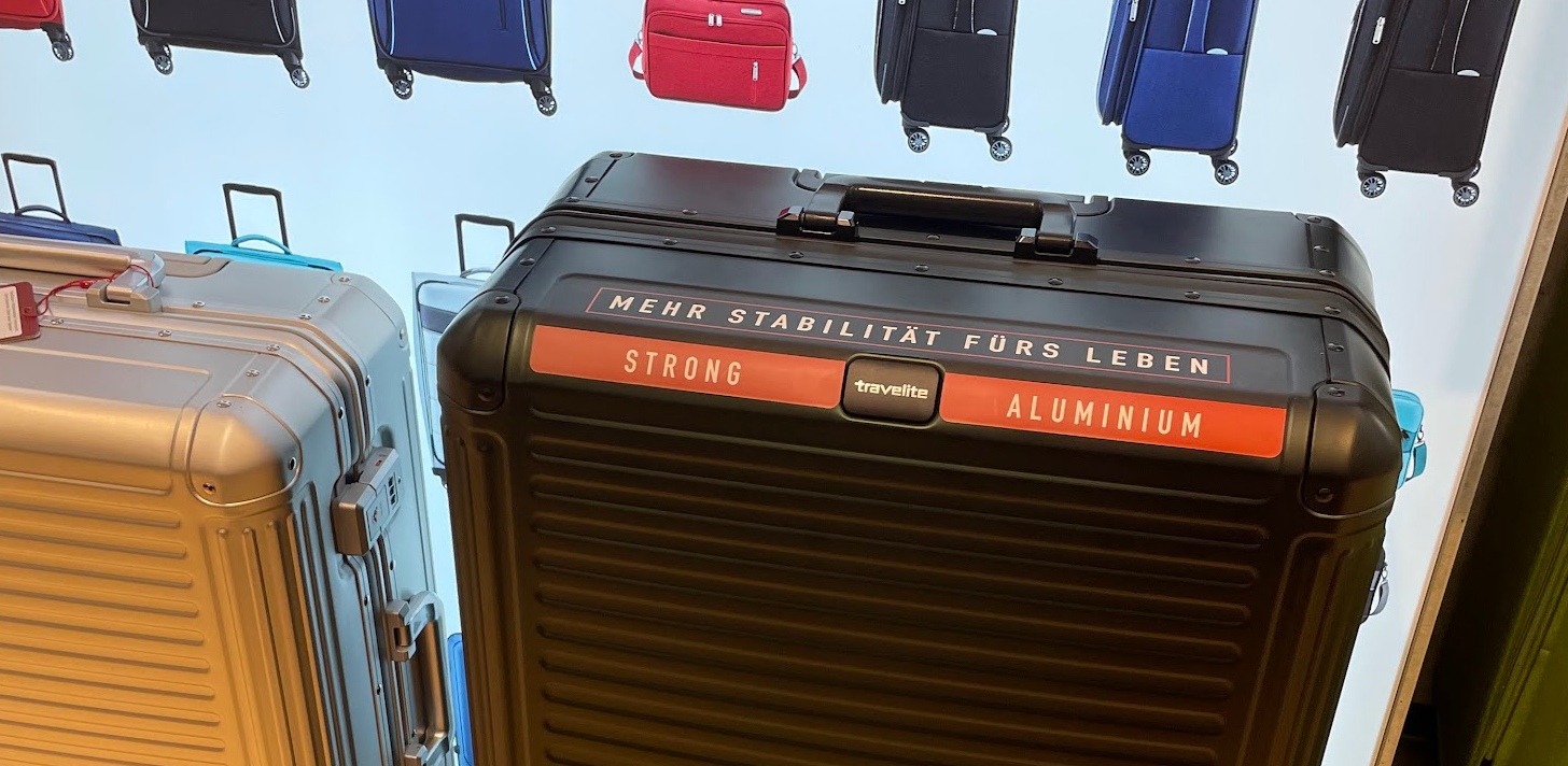 Cover for Chinese & German Material Wealth